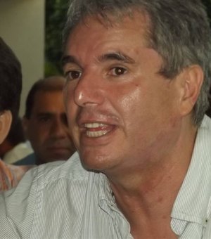 Prefeito de Canapi é novamente afastado após decisão judicial