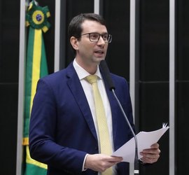 Lulista, mas nem tanto; Daniel Barbosa contrariou base do governo em últimas votações na Câmara