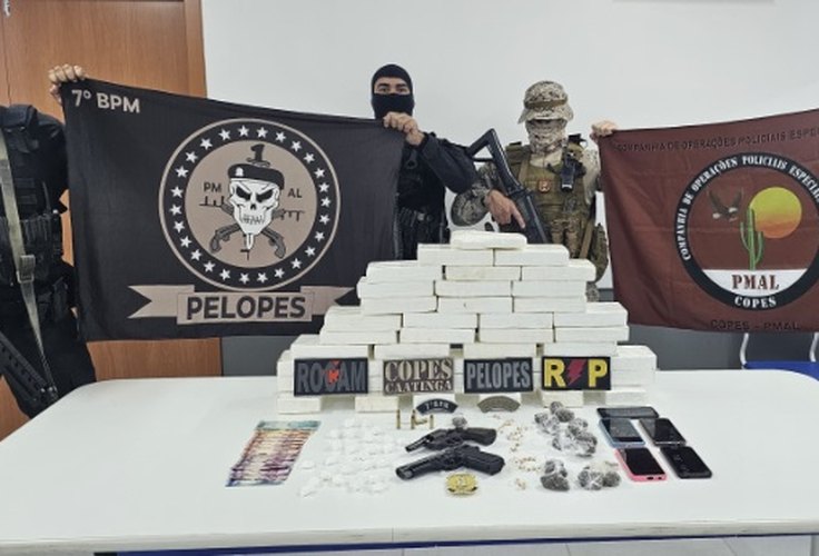 Apreensão de 40kg de cocaína dá prejuízo de R$ 1,3 milhão ao tráfico em Santana do Ipanema