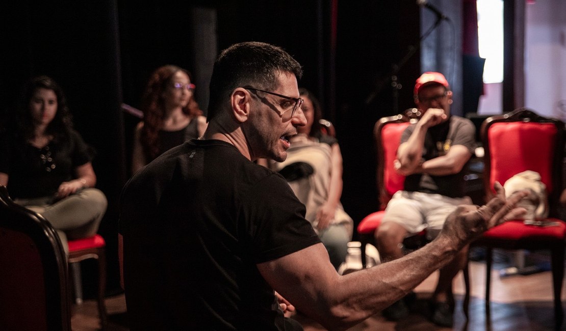 Ator e diretor Alexandre Barillari retorna ao Circuito Penedo de Cinema com oficina