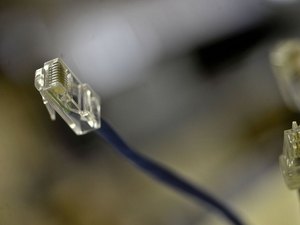 Nova meta do governo prevê fibra ótica em 99% da cidades brasileiras