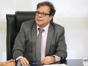 Tutmés Airan reforça importância da Justiça Restaurativa no combate à violência doméstica