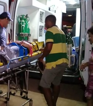 Atropelamento deixa duas pessoas feridas em Arapiraca 