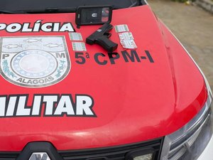 Dupla é detida com simulacro e cápsulas de Rohypnol no Tabuleiro do Martins, em Maceió