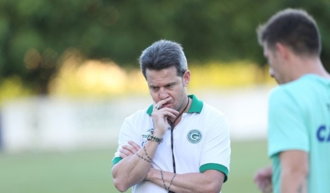 Após presidente renunciar o cargo, Goiás anuncia demissão do técnico Argel Fucks