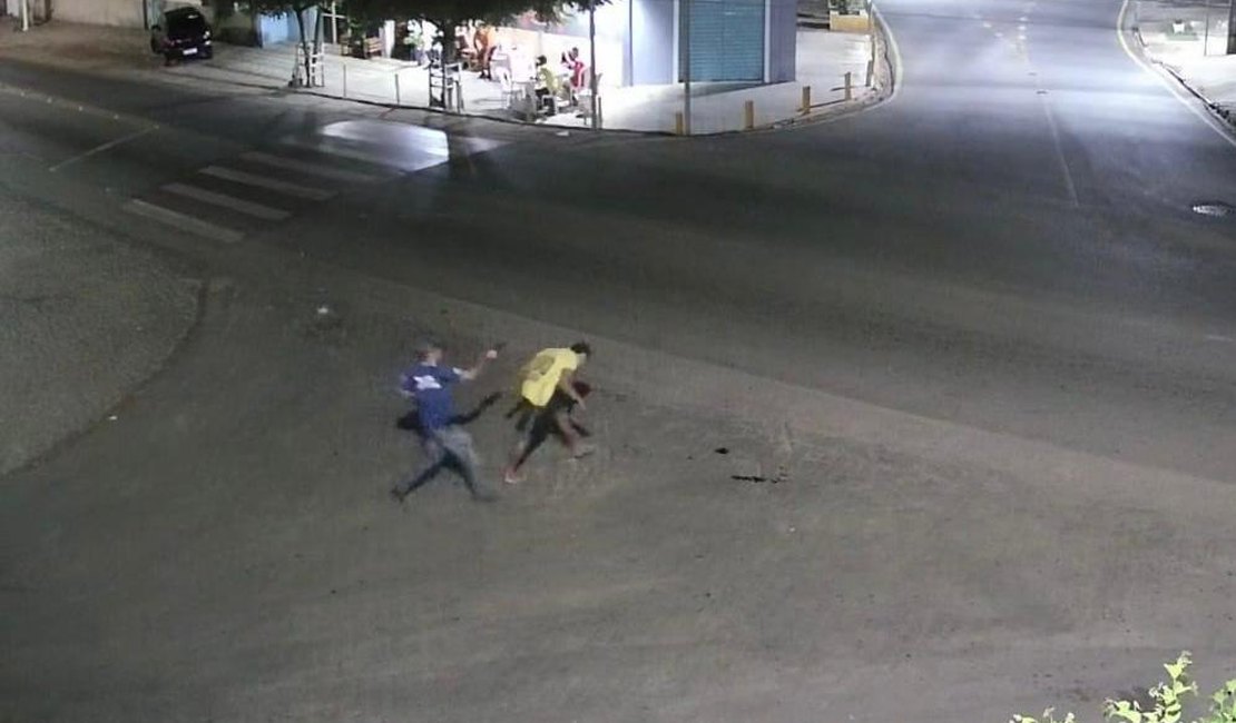 Homem é morto a tiros de arma de fogo na madrugada deste domingo (23) em Palmeira dos índios