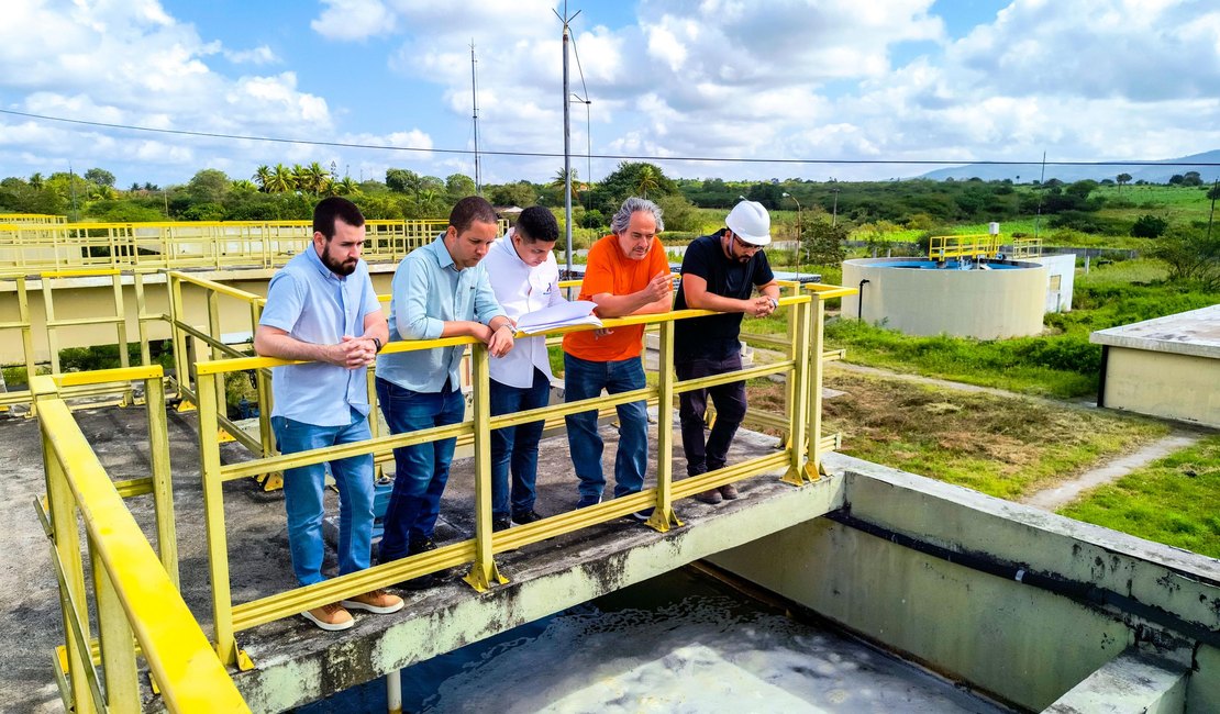 Mais Água Alagoas: especialista faz visita técnica à principal estação de tratamento do Sertão