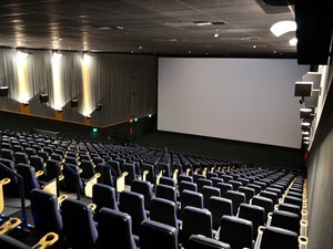 Governo prorroga prazo para acessibilidade de salas de cinema