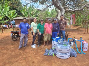Famílias da zona rural de Palmeira recebem kits de irrigação
