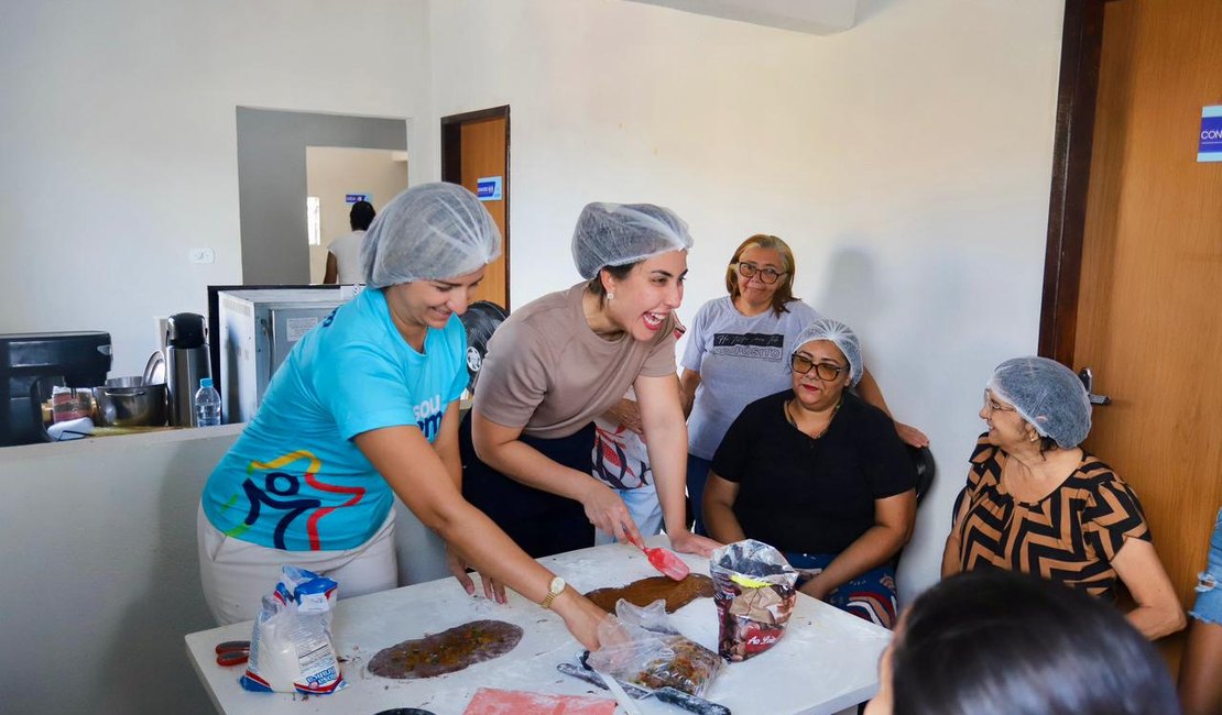 Deputada Gabi Gonçalves realiza Oficina de Panetones em Maribondo