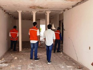 Vistoria aponta novas medidas para bairros afetados por movimento do solo