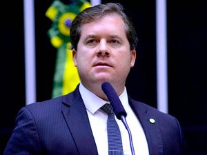 [Vídeo] Marx Beltrão afirma que primo deputado mentiu sobre funcionamento da UPA de Coruripe