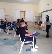 Ansiedade marca retorno às aulas presenciais na rede estadual de Alagoas