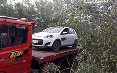 Carro roubado em Arapiraca foi encontrado em Limoeiro de Anadia