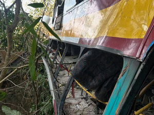 Renan Filho lamenta trágico acidente de ônibus na Serra da Barriga, em União dos Palmares