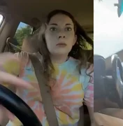 Mulher se empolga com música de Britney Spears e capota o carro