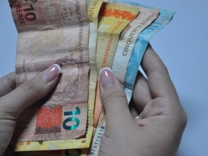 Governo efetua pagamento de servidores públicos nesta terça-feira (11)