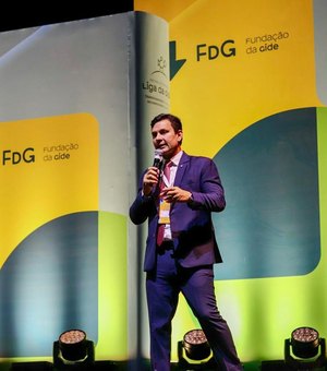 Marcelo Beltrão apresenta em Belo Horizonte palestra sobre a transformação da educação em Coruripe