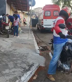Colisão entre motos deixa passageira hospitalizada e condutor foge em Cacimbinhas