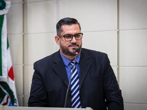 Leonardo Dias apresenta Projeto que cria programa de prevenção de amputação de pacientes diabéticos