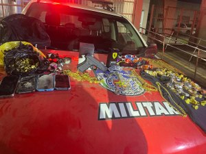 Suspeitos de roubo em Maceió são presos com diversas joias, relógios e óculos em Messias