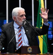 Jaques Wagner deixa liderança do governo no Senado após conversa com Lula