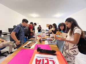 Imprensa Oficial Graciliano Ramos recebe estudantes de jornalismo da Ufal