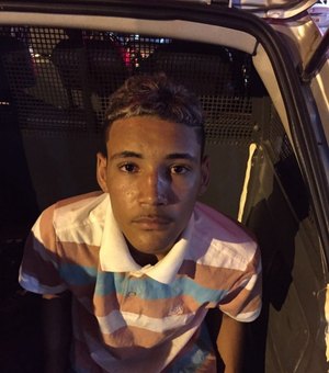 Jovem é preso com arma de fogo e munições na parte baixa de Maceió