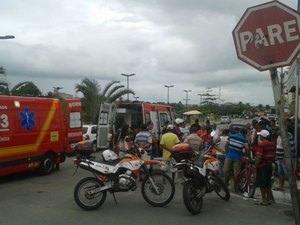 Colisão entre motos deixa três feridos em Arapiraca