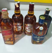 Homem é preso após furtar garrafas de whisky em supermercado de Arapiraca