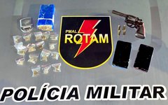 PM contabiliza 17 armas de fogo e mais de cinco quilos de drogas apreendidos