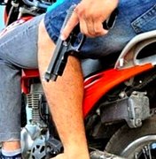 Dupla armada em motocicleta rouba veículo na Zona Rural de Arapiraca