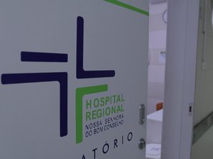 Sobrecarregados, funcionários de hospital em Arapiraca reclamam de atrasos no salário