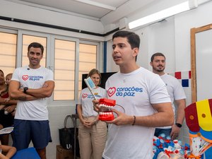 Corações da Paz nas Escolas leva diversos serviços gratuitos ao Benedito Bentes