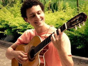 Daniel Maia apresenta show ?Forró de Primavera? no Teatro Deodoro amanhã