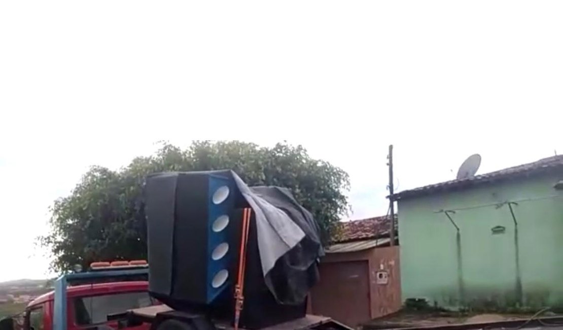 [Vídeo] BPRv recolhe paredões e acaba com 'farras' no Agreste