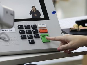 Eleitor que faltou o primeiro turno pode votar no segundo