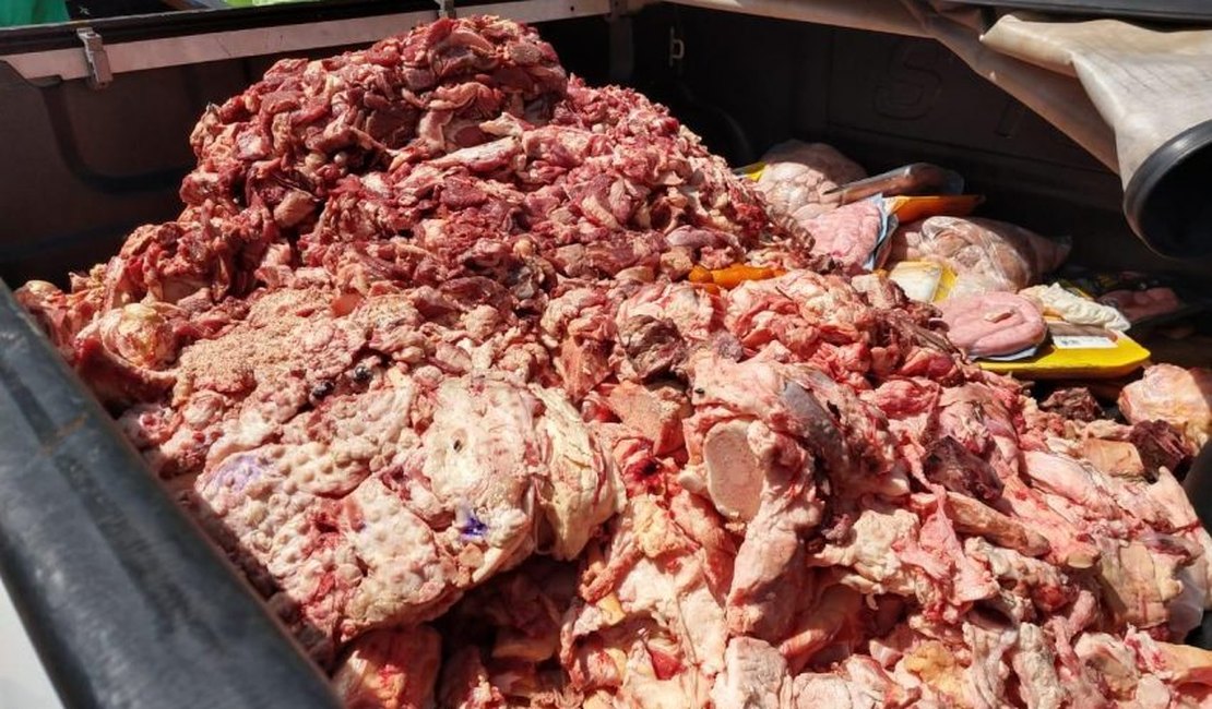 Vigilância Sanitária apreende mais 1.100 kg de produtos impróprios para consumo