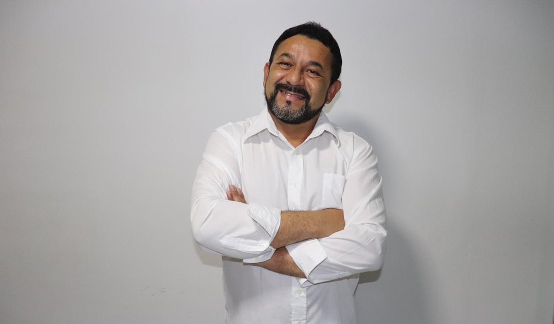 Professor e escritor, José Edson Cavalcante é pré-candidato a vereador pelo Cidadania em Arapiraca