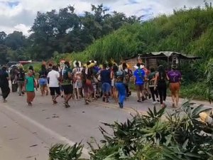 Trecho da rodovia BR-101 é liberado após fim de protesto em Joaquim Gomes