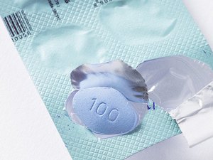 TCU manda devolver dinheiro de viagra superfaturado comprado pelo governo Bolsonaro