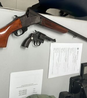 Polícia Federal apreende armas na casa de homem no Centro de Mata Grande