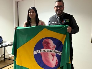 Leonardo Dias participa da Marcha Nacional Pela Vida e reforça luta contra o aborto