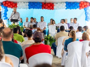 Ronaldo Lessa inaugura posto do Instituto de Identificação em Maribondo