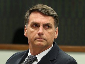 Futuro partido de Bolsonaro, PEN é o mais fiel a Temer em votação