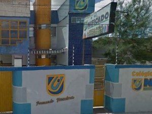 Estudantes concluem ensino médio em colégio particular  mas não recebem diploma