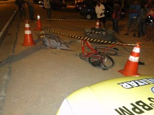 Carro atropela e mata servente de pedreiro na rodovia AL 220