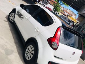 Motorista por aplicativo tem carro roubado no bairro Santos Dumont