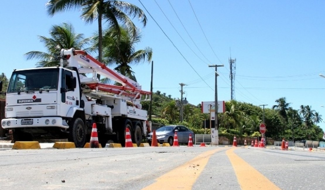 Obras do sistema de drenagem da AL-101 Norte são iniciadas