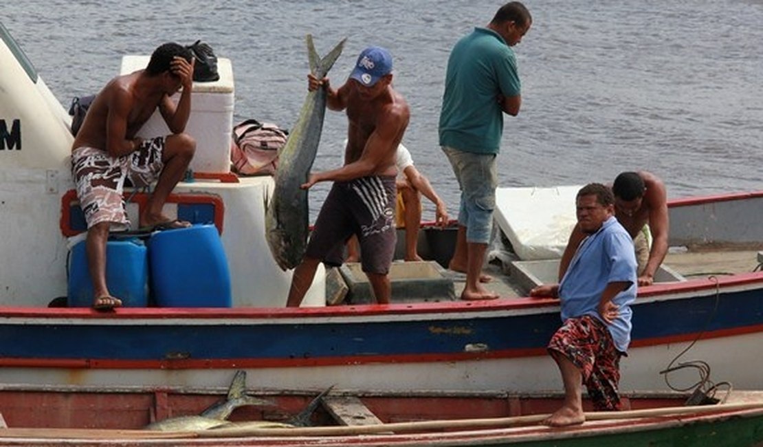 Propostas visam melhoria do trabalho de pescadores